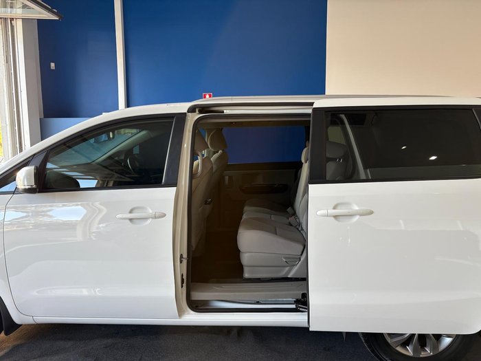 2020 Kia Carnival Si