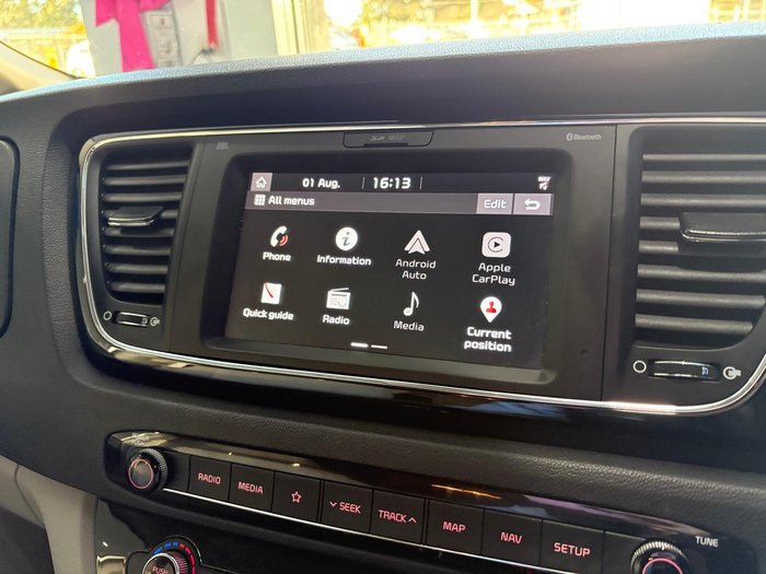 2020 Kia Carnival Si