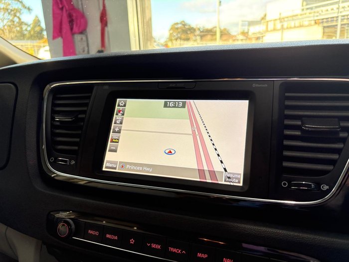 2020 Kia Carnival Si