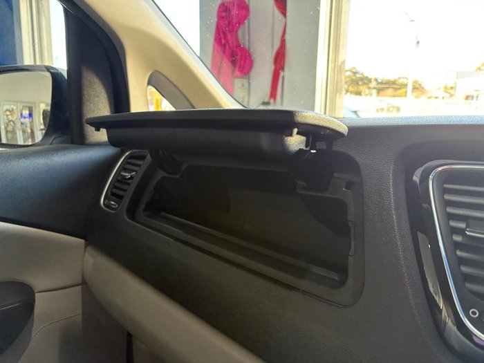 2020 Kia Carnival Si