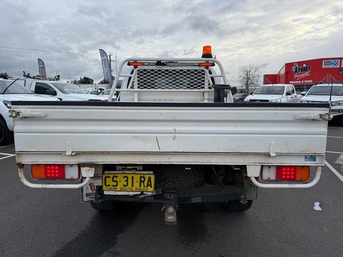 2019 Toyota Hilux SR