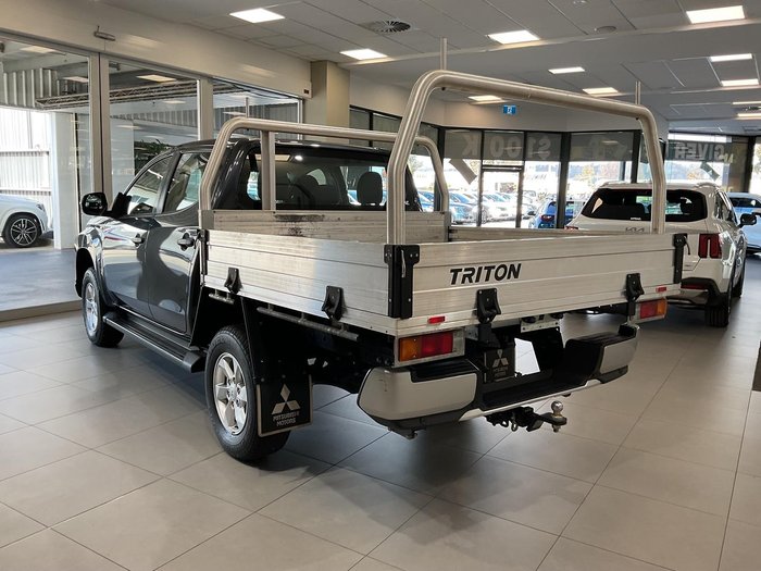 2023 Mitsubishi Triton GLX+
