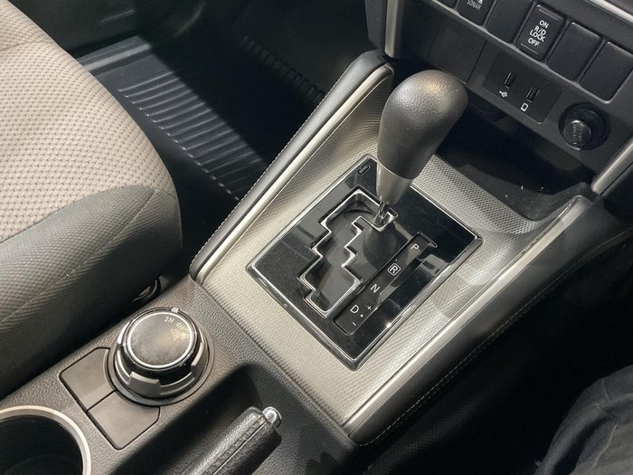 2023 Mitsubishi Triton GLX+