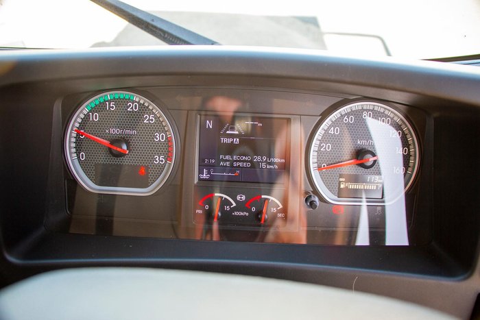 2025 Isuzu F Series FRR 110-240 White