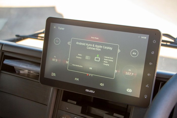 2025 Isuzu F Series FRR 110-240 White