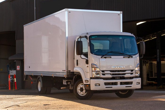 2025 Isuzu F Series FRR 110-240 White