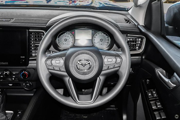 2025 Mazda BT-50 XT