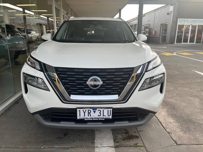 2023 Nissan X-TRAIL ST