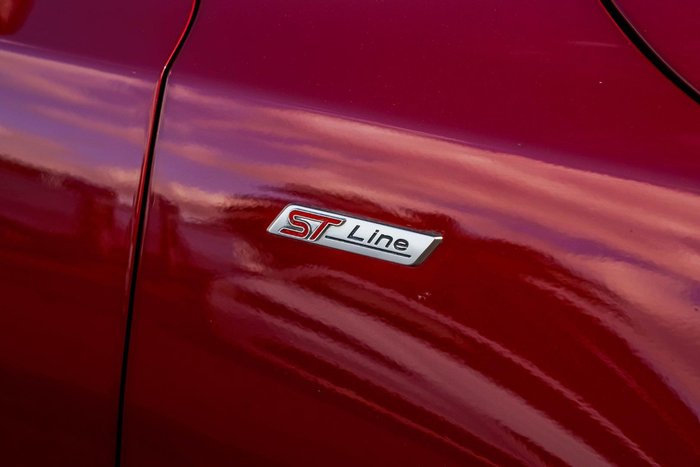 2020 Ford Focus ST-Line