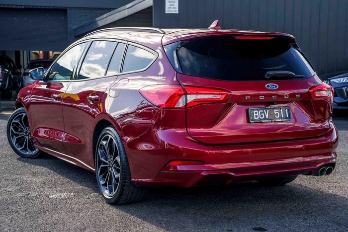 2020 Ford Focus ST-Line