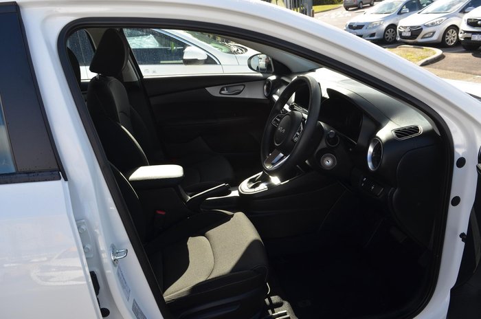 2024 Kia Cerato S