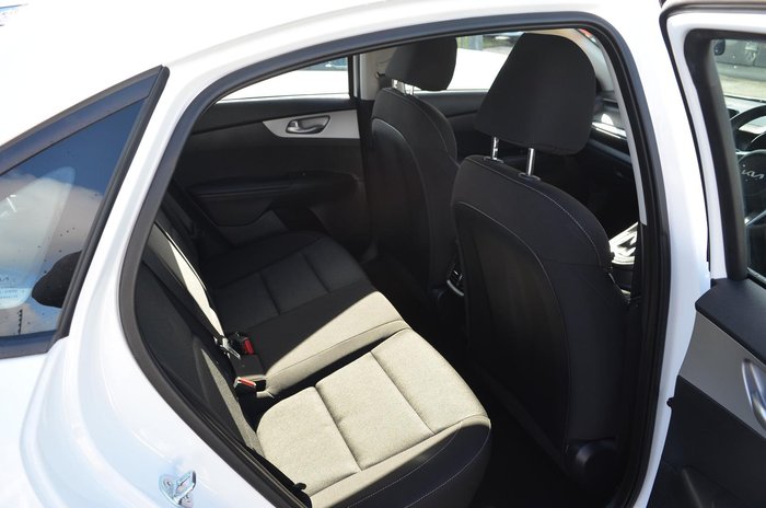 2024 Kia Cerato S