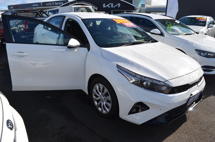2024 Kia Cerato S