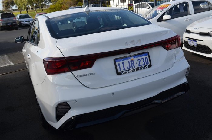 2024 Kia Cerato S