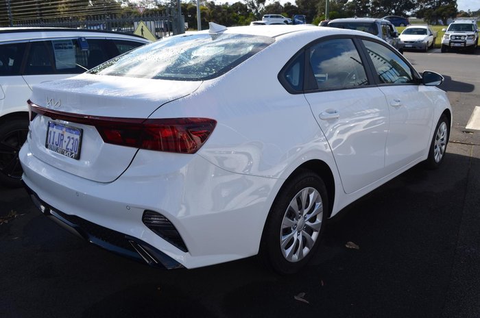 2024 Kia Cerato S
