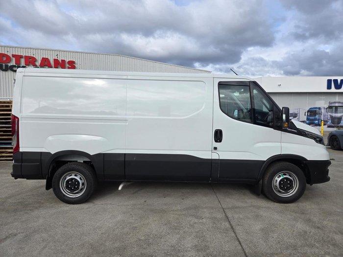2025 Iveco Daily 35S18V