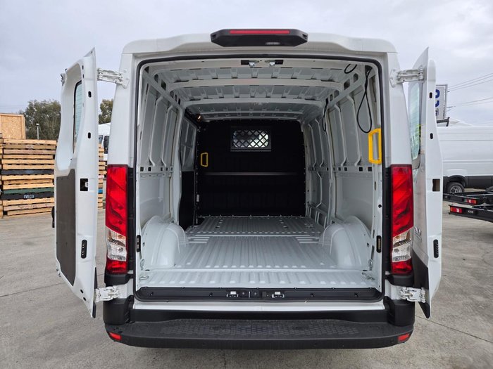 2025 Iveco Daily 35S18V