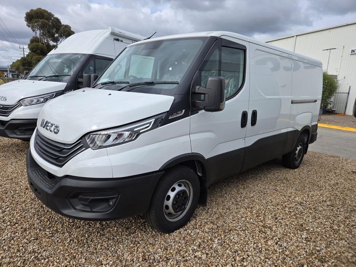 2025 Iveco Daily 35S18V