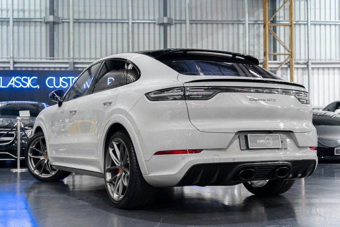 2021 Porsche Cayenne GTS