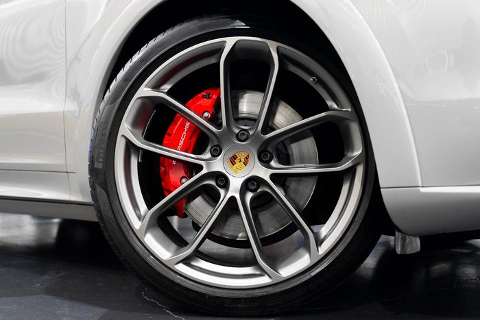 2021 Porsche Cayenne GTS