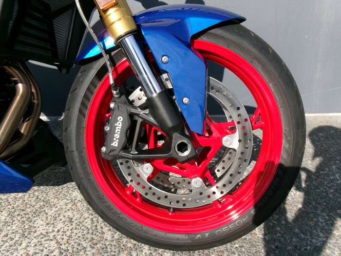 2025 BMW Motorrad F 900 R SPORT RACINGBLUE METALLIC