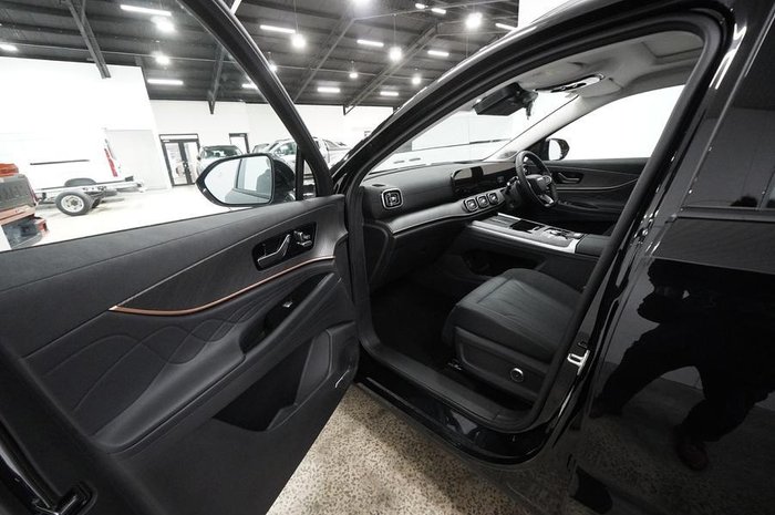 2025 Jaecoo J8 Track