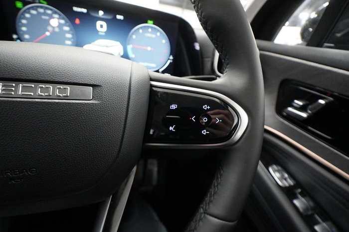 2025 Jaecoo J8 Track