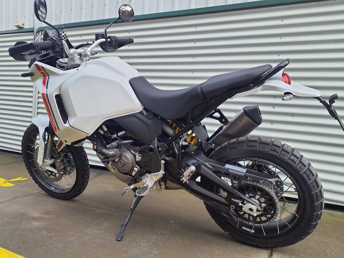 2025 Ducati Desert X Desert X White