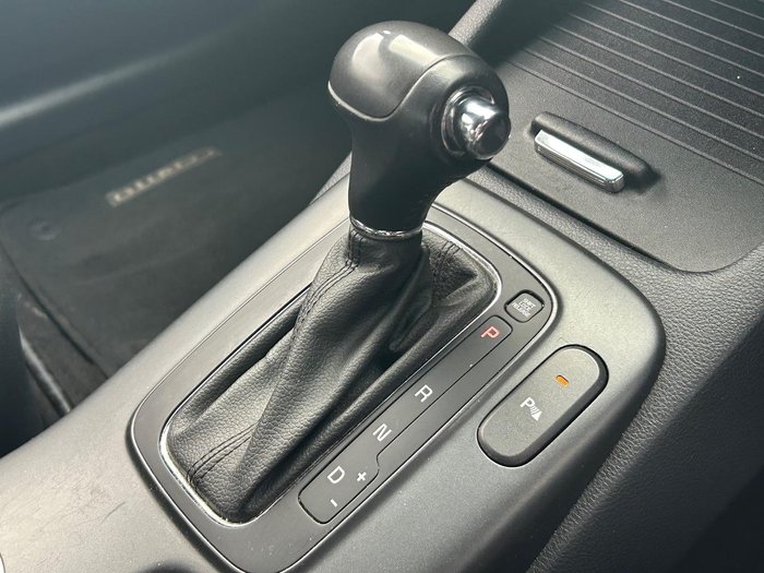 2015 Kia Cerato Si