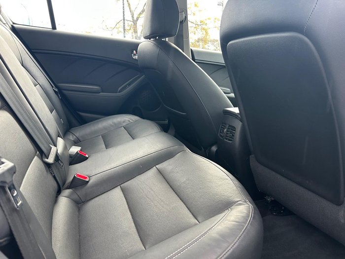 2015 Kia Cerato Si