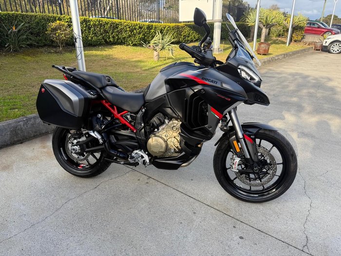 2024 Ducati Multistrada V4S Grand Tour