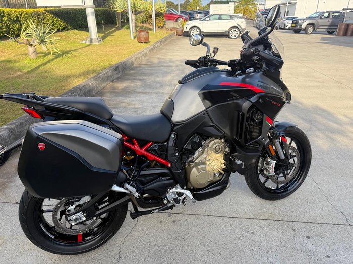 2024 Ducati Multistrada V4S Grand Tour