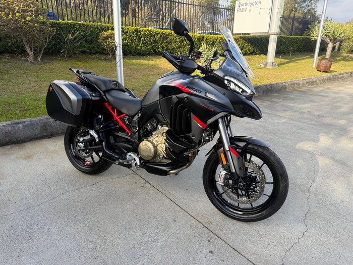 2024 Ducati Multistrada V4S Grand Tour