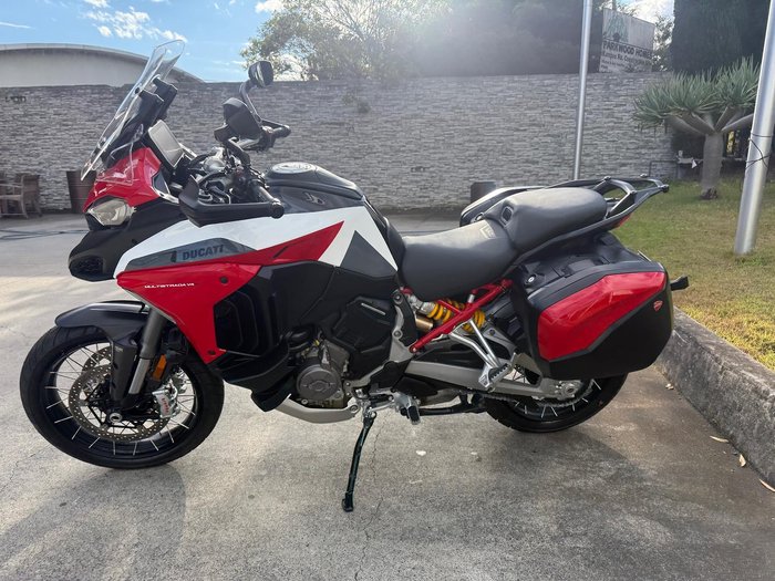 2022 Ducati Multistrada V4S