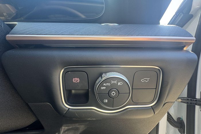 2025 Jaecoo J8 Track