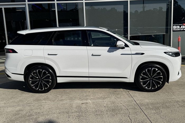 2025 Jaecoo J8 Track