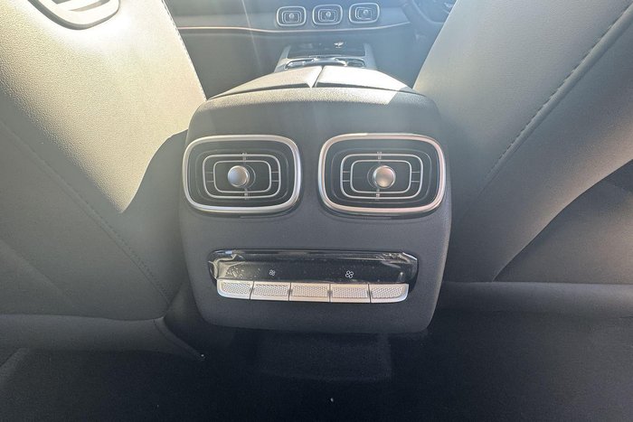 2025 Jaecoo J8 Track
