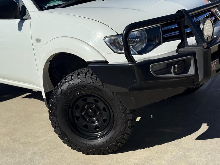 2015 Mitsubishi Triton GLX