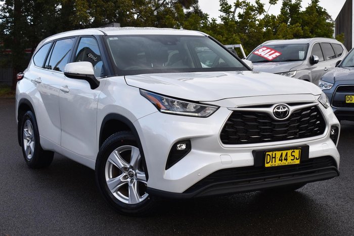 2023 Toyota Kluger GX