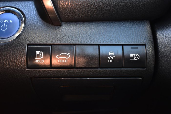 2024 Toyota Camry Ascent AXVH70R White