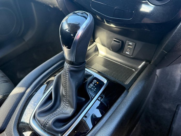 2019 Nissan X-TRAIL ST