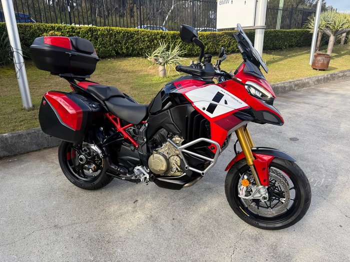 2022 Ducati Multistrada V4 Pikes Peak Multistrada Red