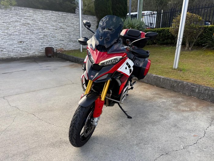 2022 Ducati Multistrada V4 Pikes Peak Multistrada Red