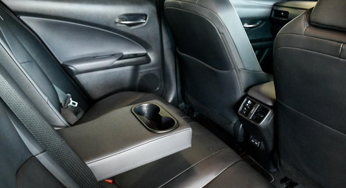 2022 Lexus UX 200 Luxury