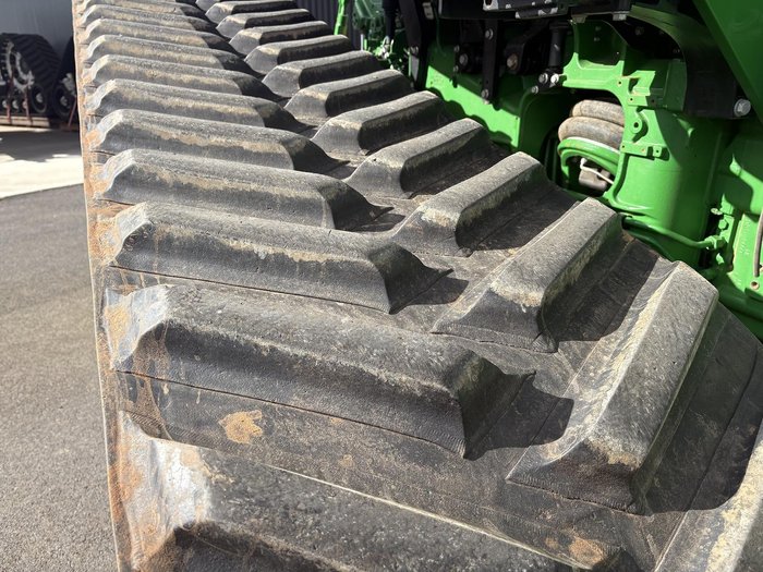 2022 John Deere 8Rt 340 Green