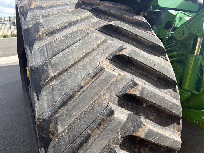 2022 John Deere 8Rt 340 Green