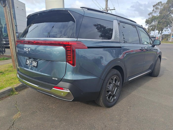 2024 Kia Carnival GT-Line HEV