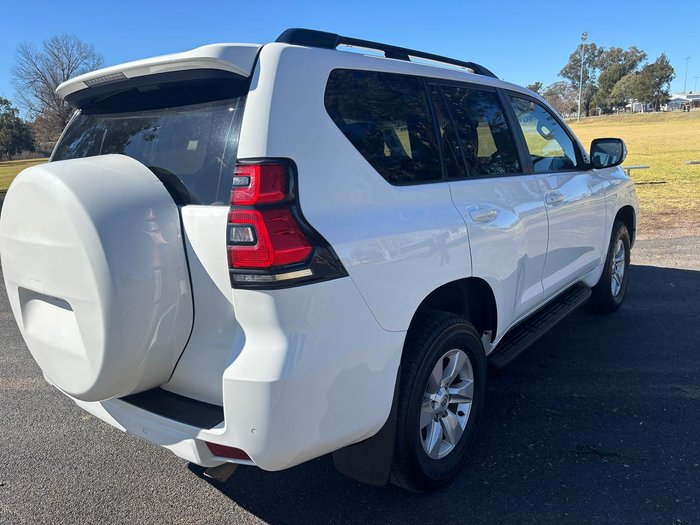 2022 Toyota Landcruiser Prado GXL