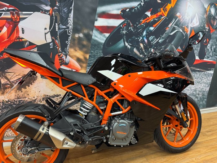 2016 Ktm RC 390 BLACK ORANGE