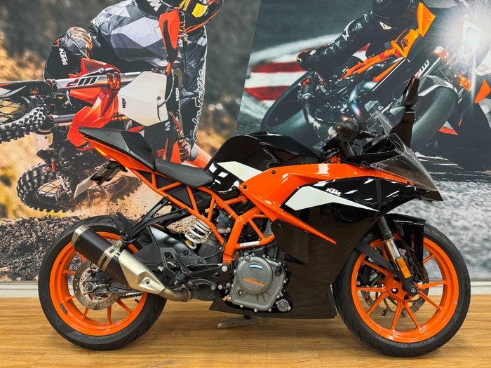 2016 Ktm RC 390 BLACK ORANGE